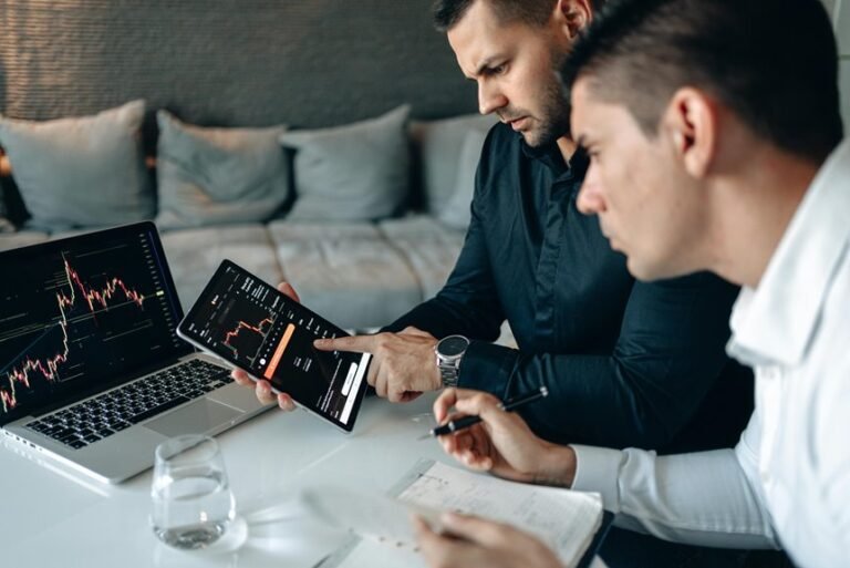 investing strategies from experts